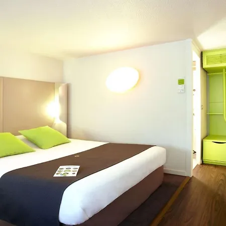 Campanile Clermont-ferrand ~ Hotel
