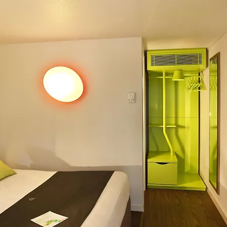 Hotel Campanile Clermont-ferrand ~ 3*