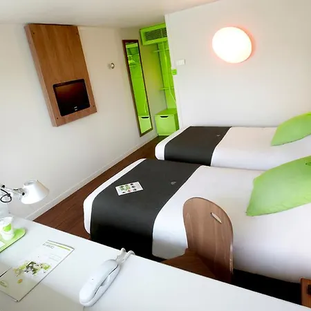 Hotel Campanile Clermont-ferrand ~ 3*