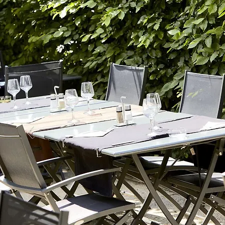 Campanile Clermont-ferrand ~ Hotel 3*